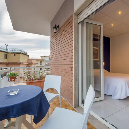 Casa Matilde Hotel *