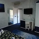 Casa Matilde Hotel *